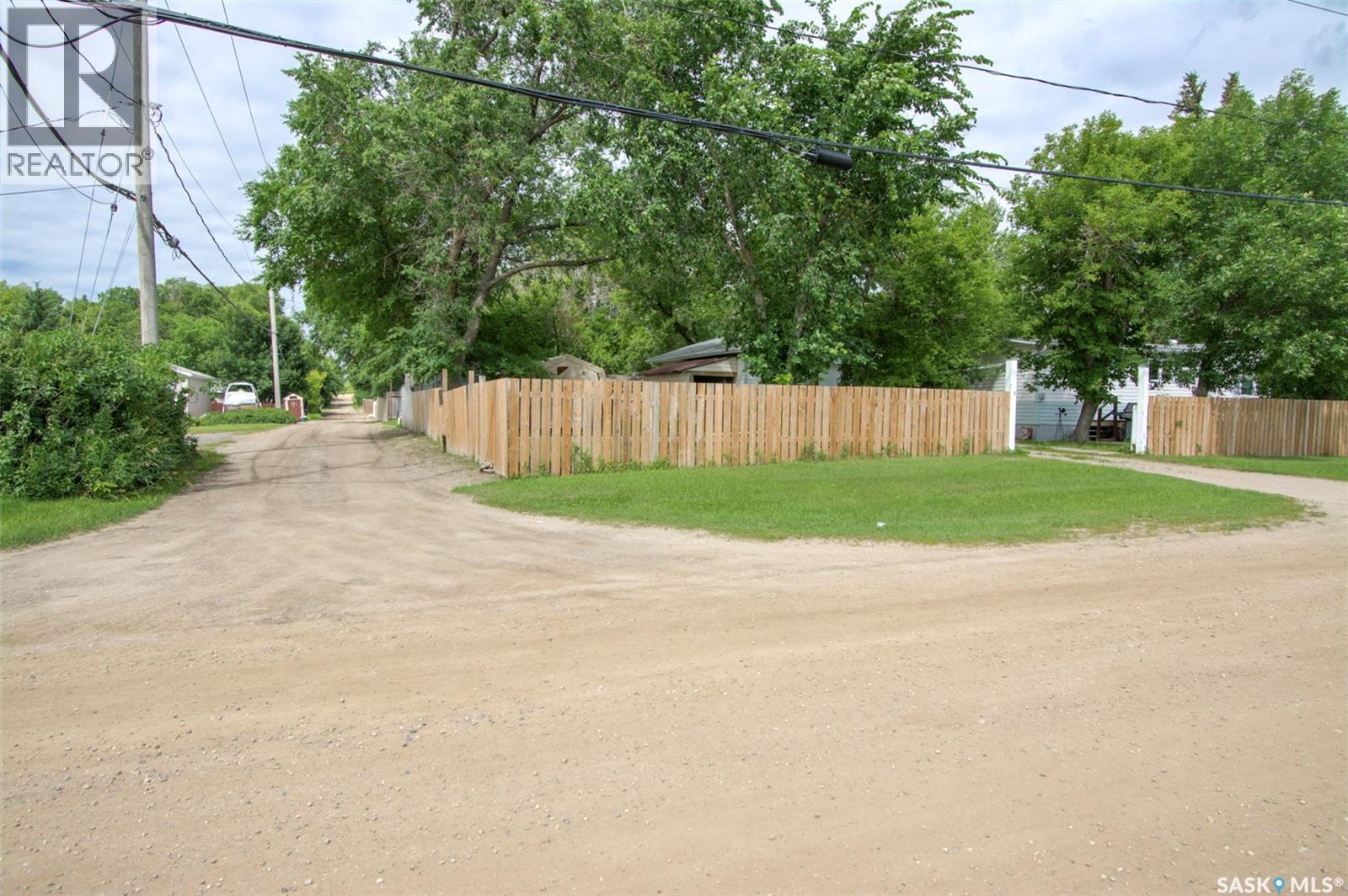 219 Nicoll Avenue, Regina Beach, Saskatchewan  S0G 4C0 - Photo 33 - SK042177