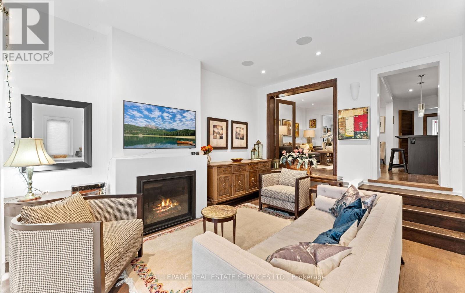 24 Mann Avenue, Toronto, Ontario  M4S 2Y3 - Photo 19 - C13546942