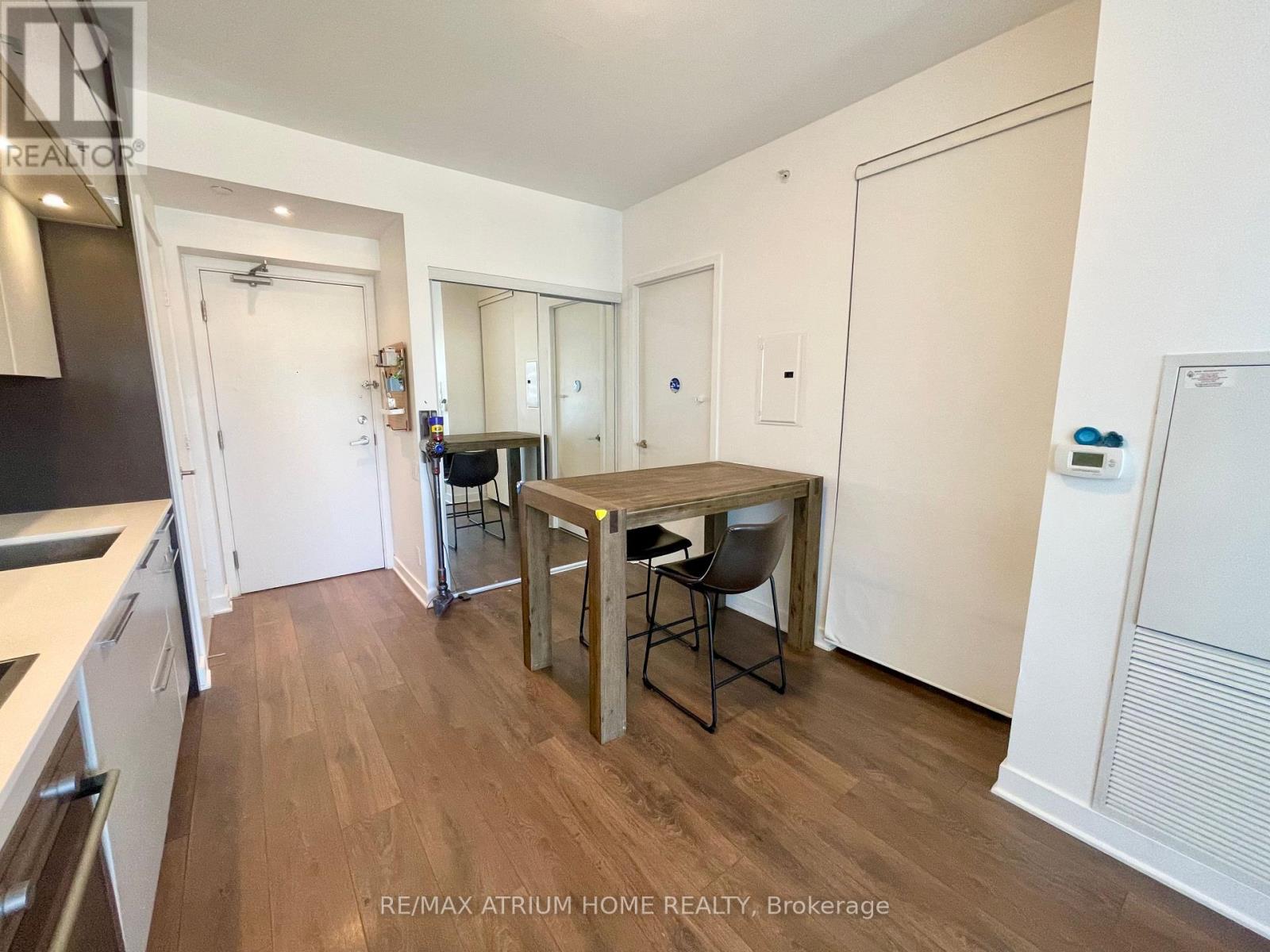 1402 - 15 Grenville Street, Toronto, Ontario M4Y 0B9 - Photo 13 - C13546982