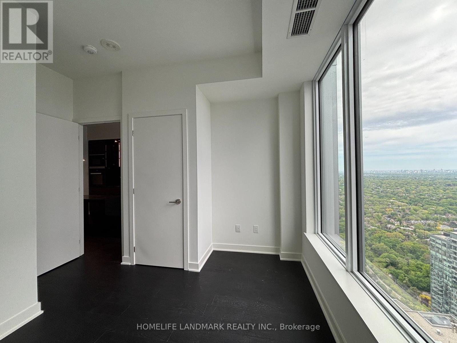 5006 - 11 Yorkville Avenue, Toronto, Ontario  M4W 0B7 - Photo 13 - C13547008