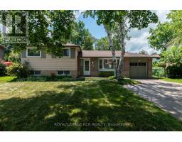63 MAPLE CRESCENT, Orangeville, Ontario