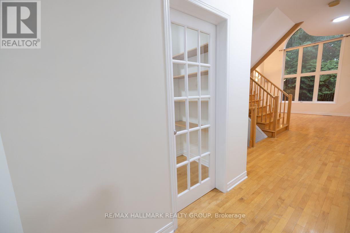 281 Goldridge Drive, Ottawa, Ontario  K2T 1H4 - Photo 10 - X13547074