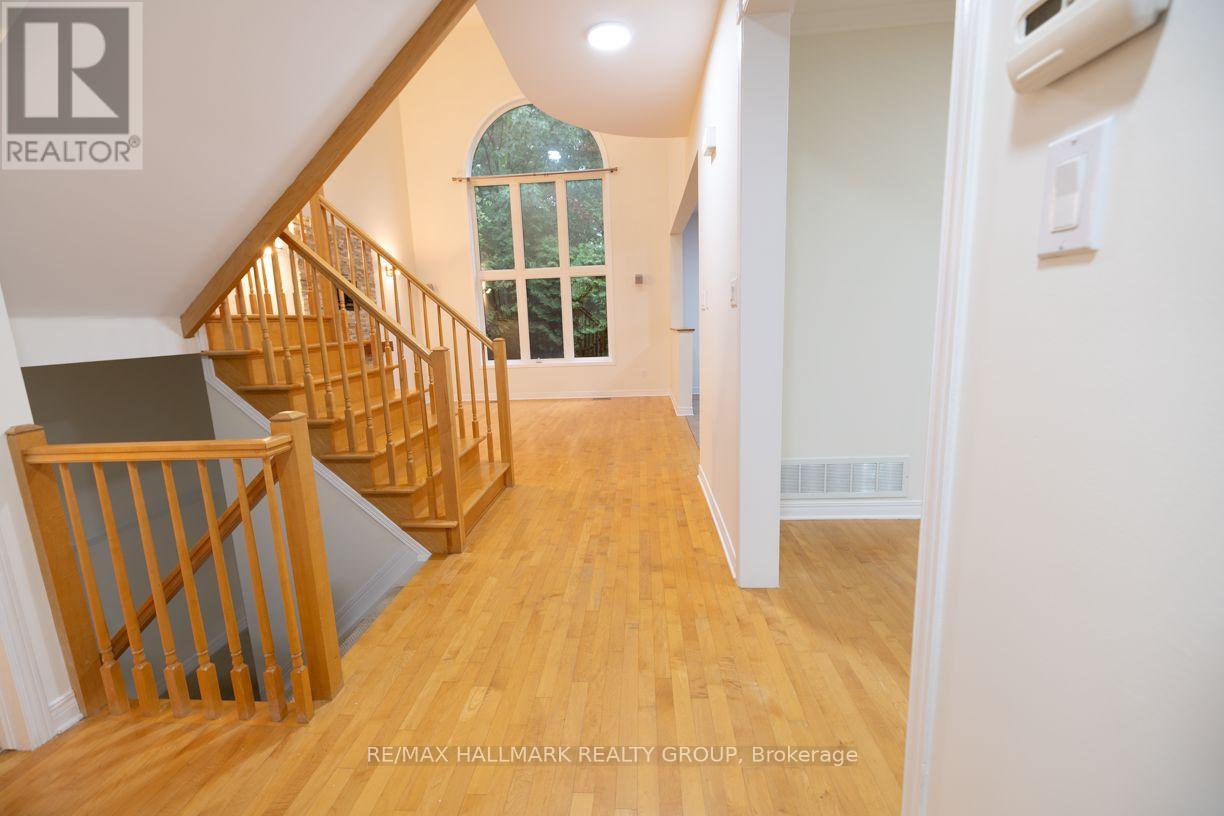 281 Goldridge Drive, Ottawa, Ontario  K2T 1H4 - Photo 12 - X13547074