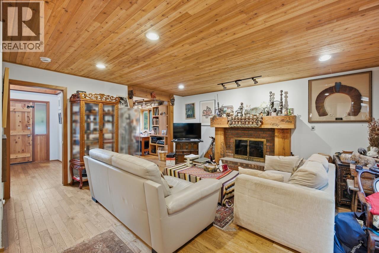 13965 Harris Road, Pitt Meadows, British Columbia  V3Y 2T3 - Photo 6 - R3142678