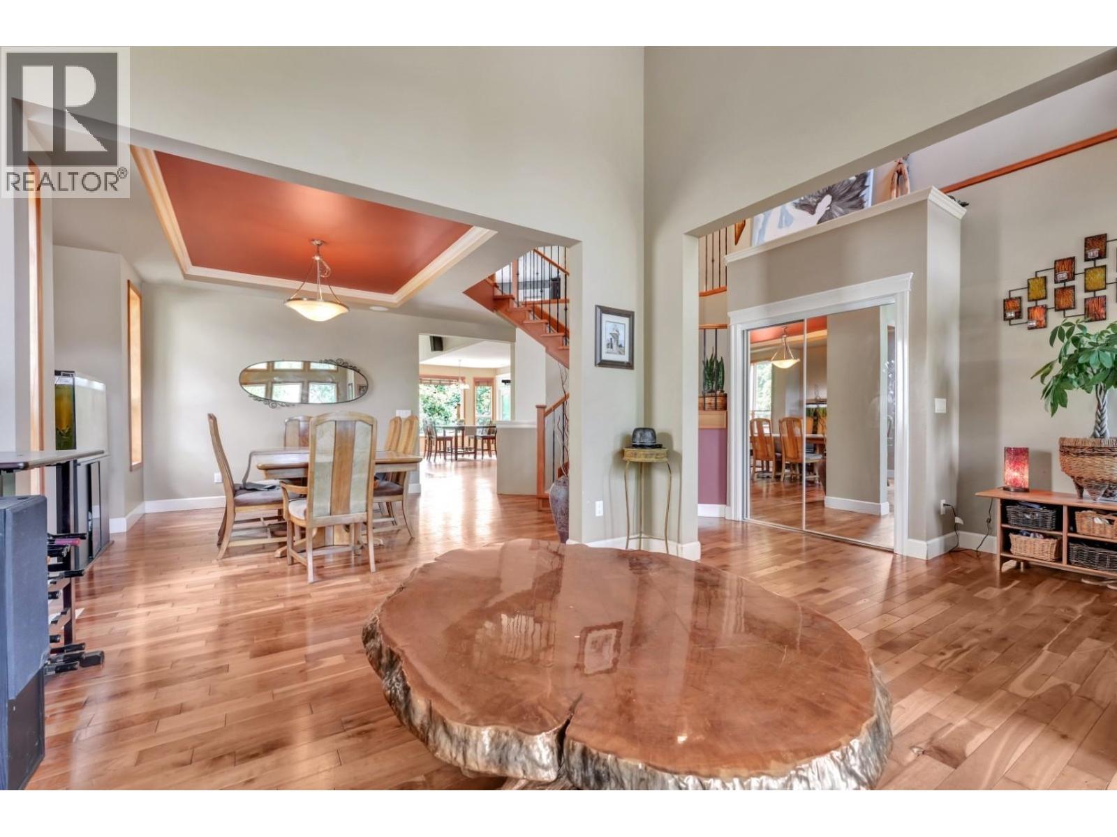 10608 240a Street, Maple Ridge, British Columbia  V2W 2B1 - Photo 6 - R3144495