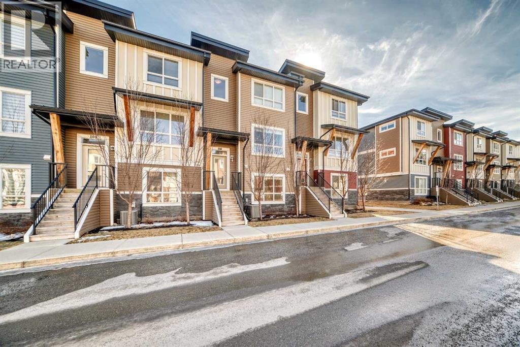 108 Walgrove Cove SE, Calgary, Alberta  T2X 4E1 - Photo 2 - A2291441