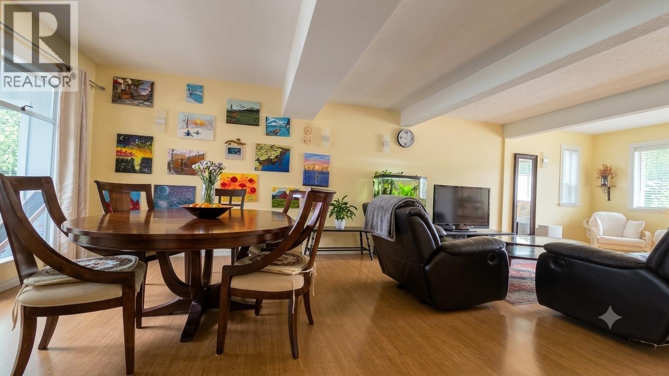 236 Lebleu Street, Coquitlam, British Columbia  V3K 4L6 - Photo 6 - R3144263