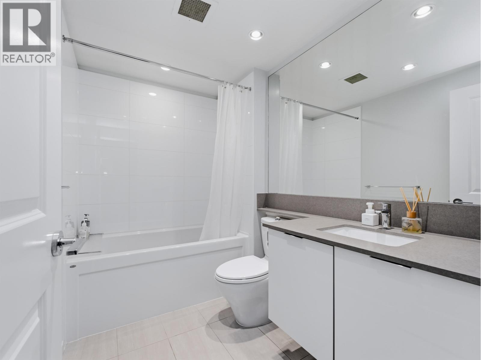 2301 6638 Dunblane Avenue, Burnaby, British Columbia  V5H 0G8 - Photo 22 - R3144688