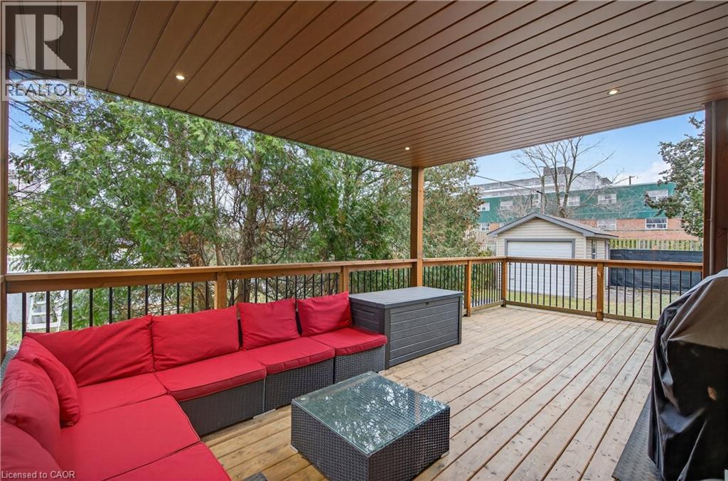 486 East 38th Street, Hamilton, Ontario  L8V 4G8 - Photo 5 - 40812550