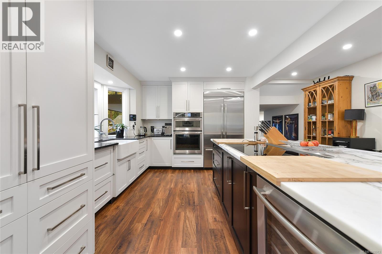 851 Sayward Rd