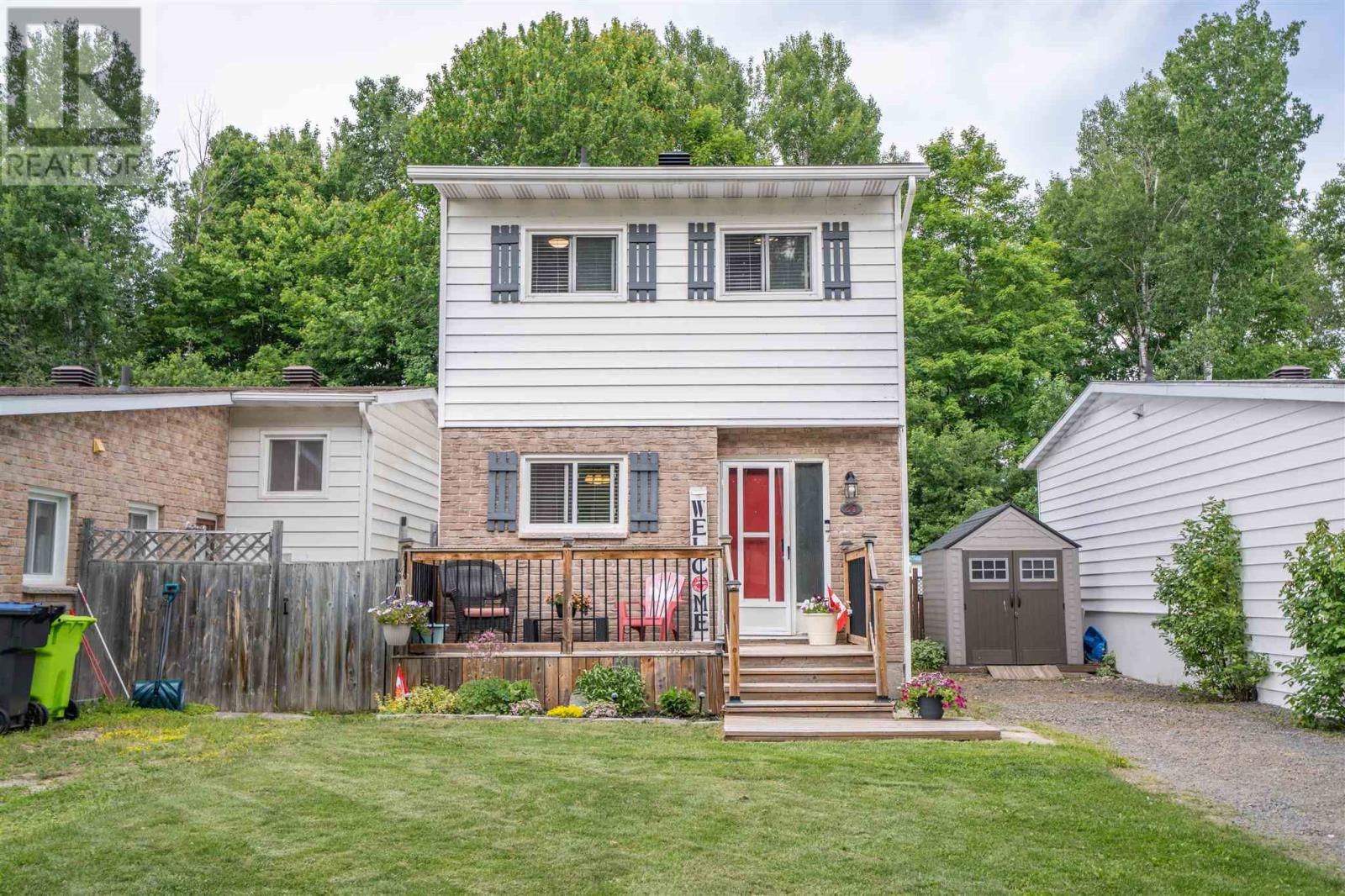 20 Muriel Dr, Sault Ste. Marie, Ontario  P6A 6X4 - Photo 2 - SM261607