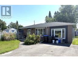 2 LYNN STREET, tiny (perkinsfield), Ontario