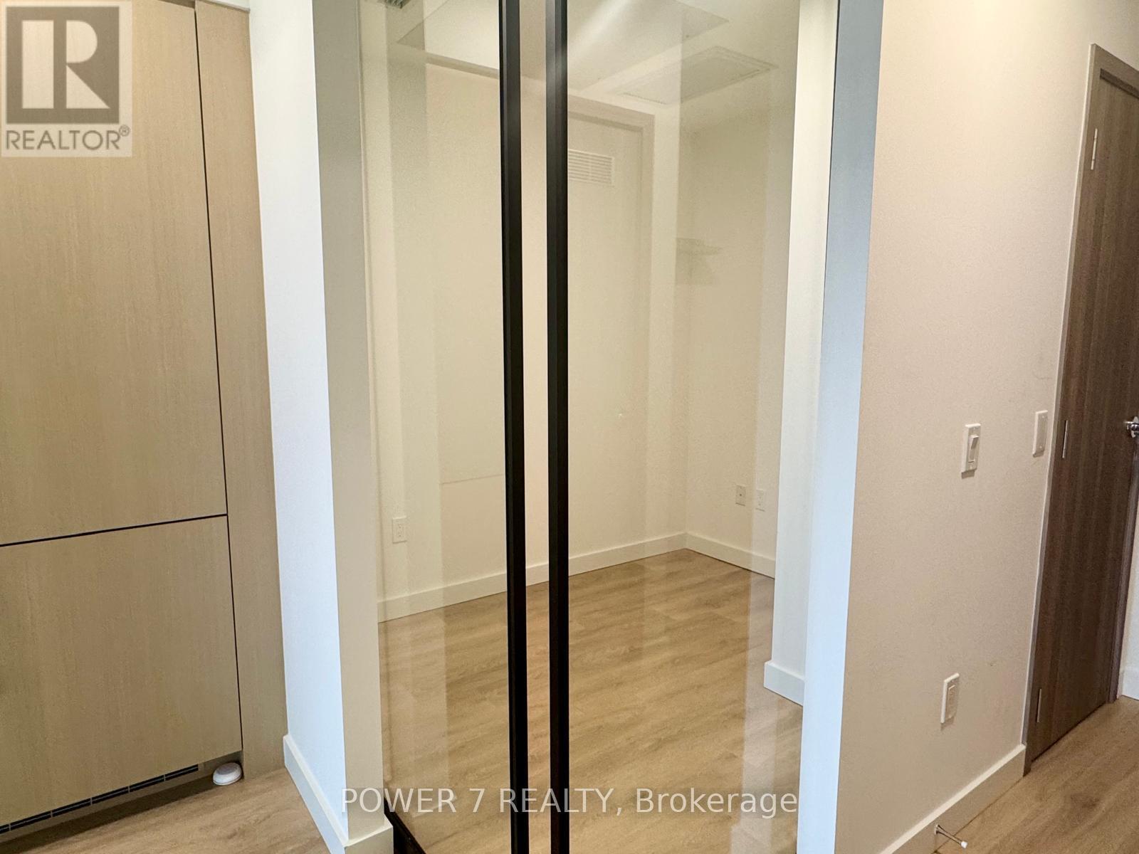 4506 - 3 Concord Cityplace Way, Toronto, Ontario  M5V 0X4 - Photo 19 - C13546986