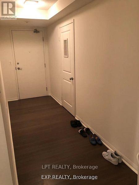 605 - 11 St Joseph Street, Toronto, Ontario  M4Y 1J8 - Photo 9 - C13546510