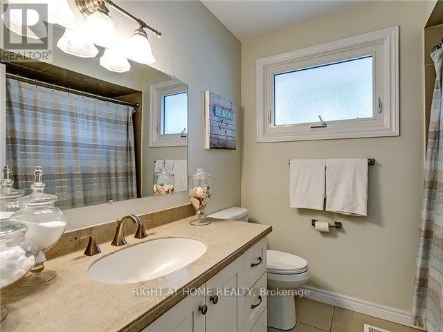 273 Kenwood Avenue, Burlington, Ontario  L7L 4L9 - Photo 12 - W13508220