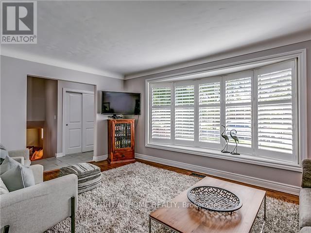 273 Kenwood Avenue, Burlington, Ontario  L7L 4L9 - Photo 5 - W13508220