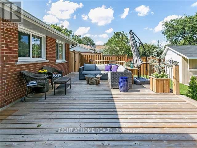 273 Kenwood Avenue, Burlington, Ontario  L7L 4L9 - Photo 20 - W13508220