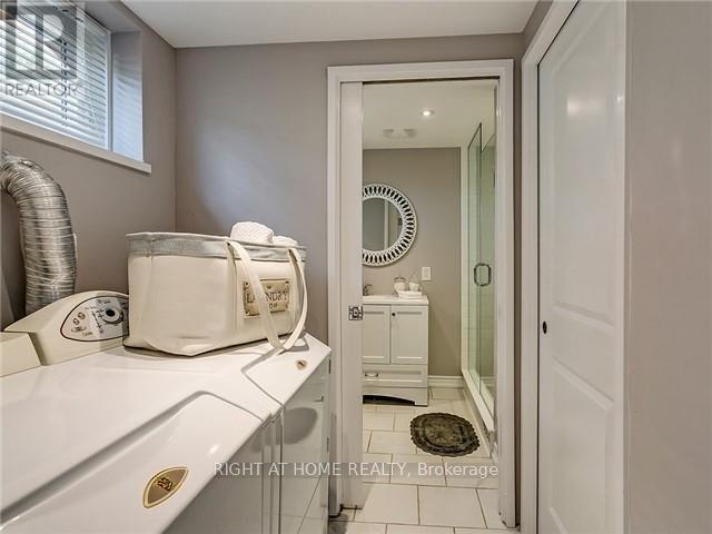 273 Kenwood Avenue, Burlington, Ontario  L7L 4L9 - Photo 18 - W13508220