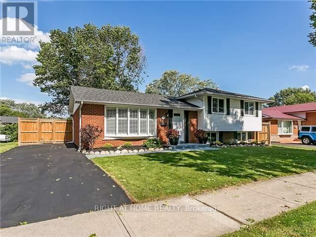 273 Kenwood Avenue, Burlington, Ontario  L7L 4L9 - Photo 3 - W13508220