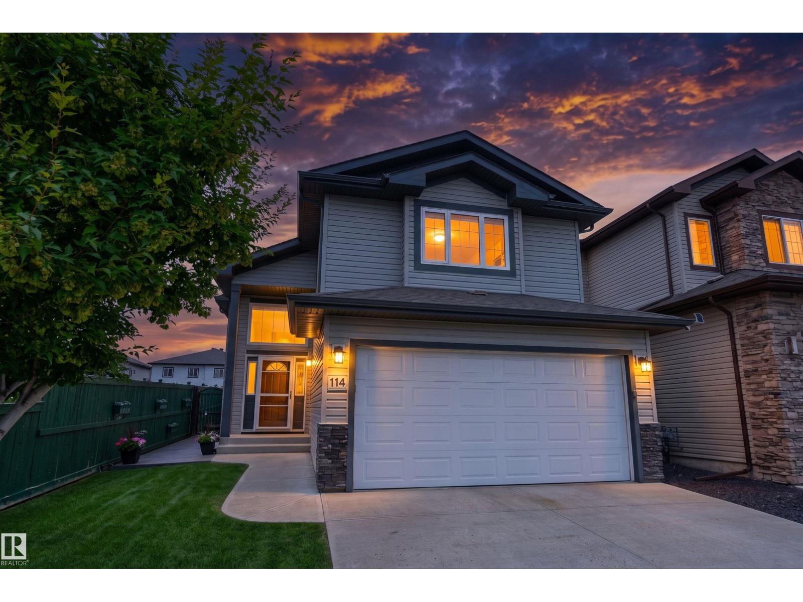 114 Woodhill Ln, Fort Saskatchewan, Alberta  T8L 0L8 - Photo 2 - E4498094