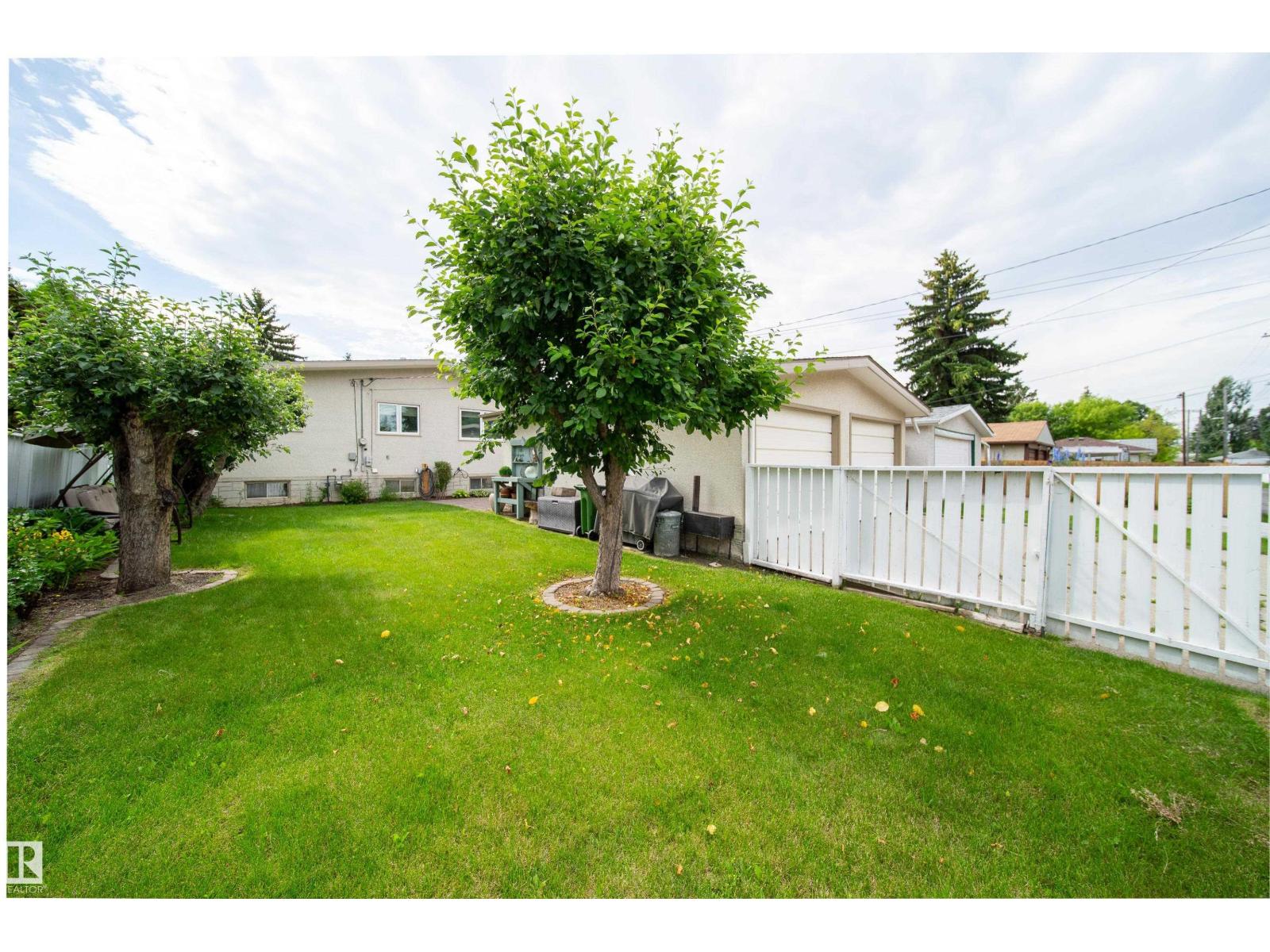 4328 116 St NW NW, Edmonton, Alberta  T6J 1R9 - Photo 34 - E4498099