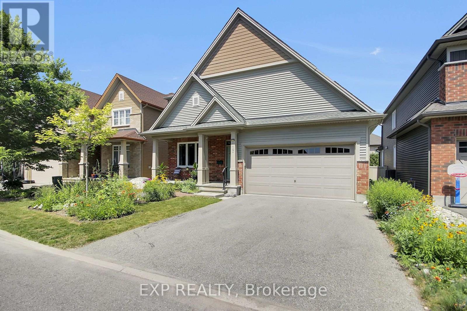 417 CHARING CROSS WAY, Ottawa