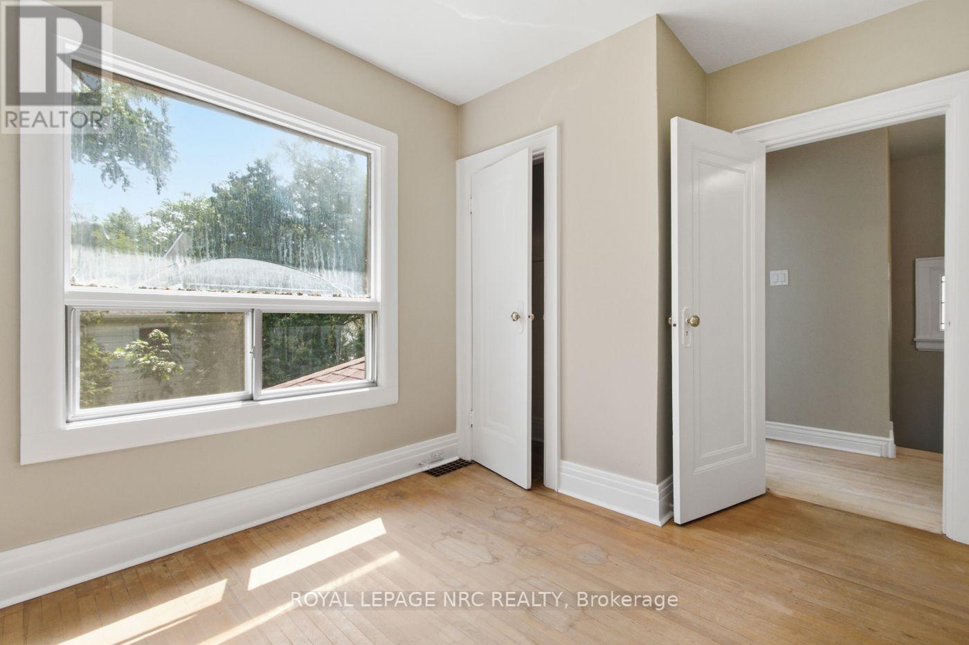 18 Chapel Street N, Thorold, Ontario  L2V 2E2 - Photo 28 - X13547100