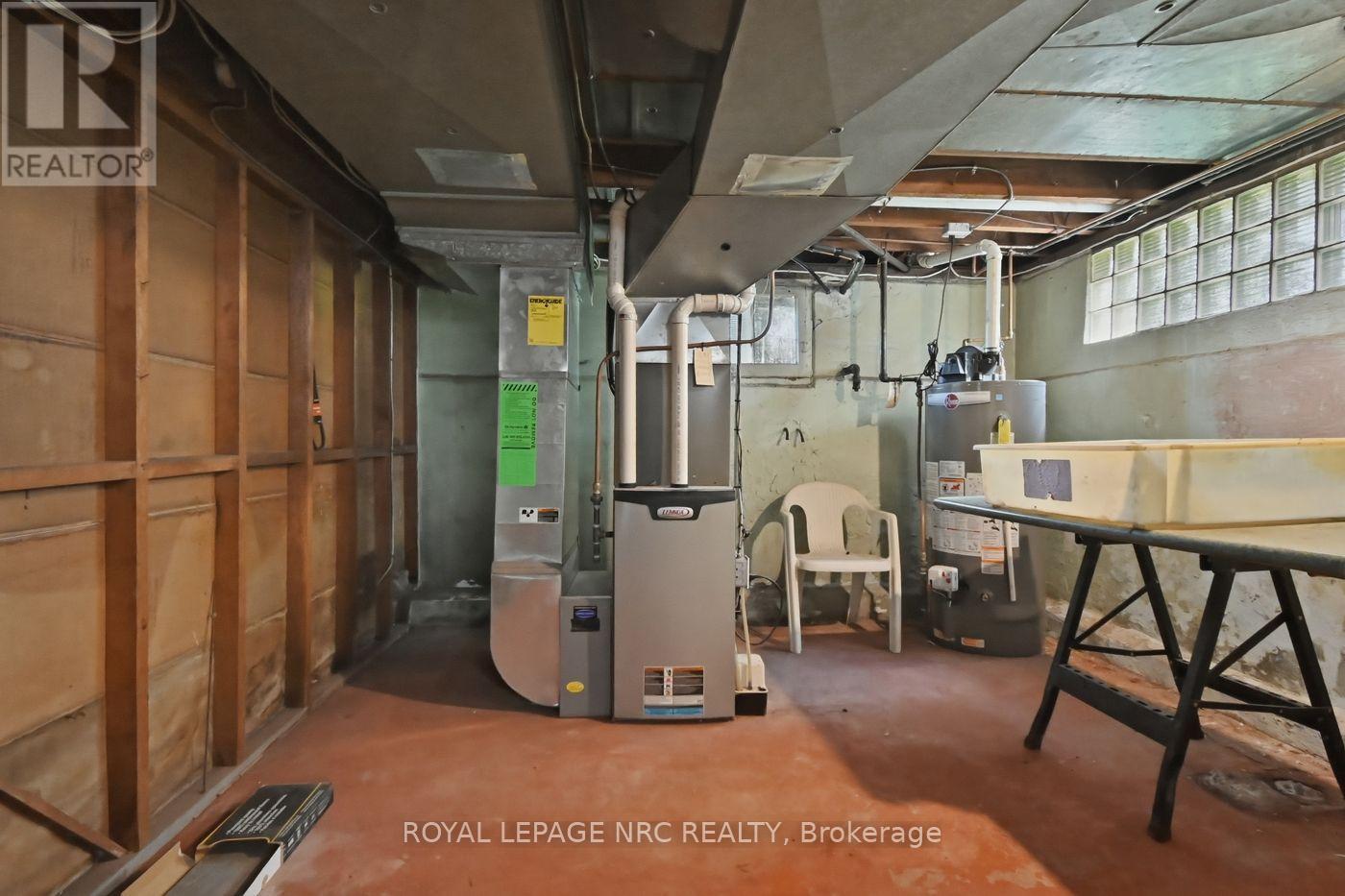18 Chapel Street N, Thorold, Ontario  L2V 2E2 - Photo 31 - X13547100
