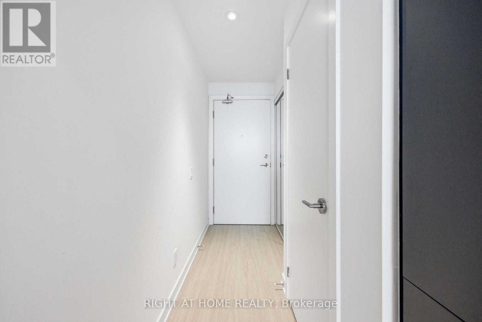 5110 - 8 Wellesley Street W, Toronto, Ontario  M4Y 0J5 - Photo 10 - C13547146
