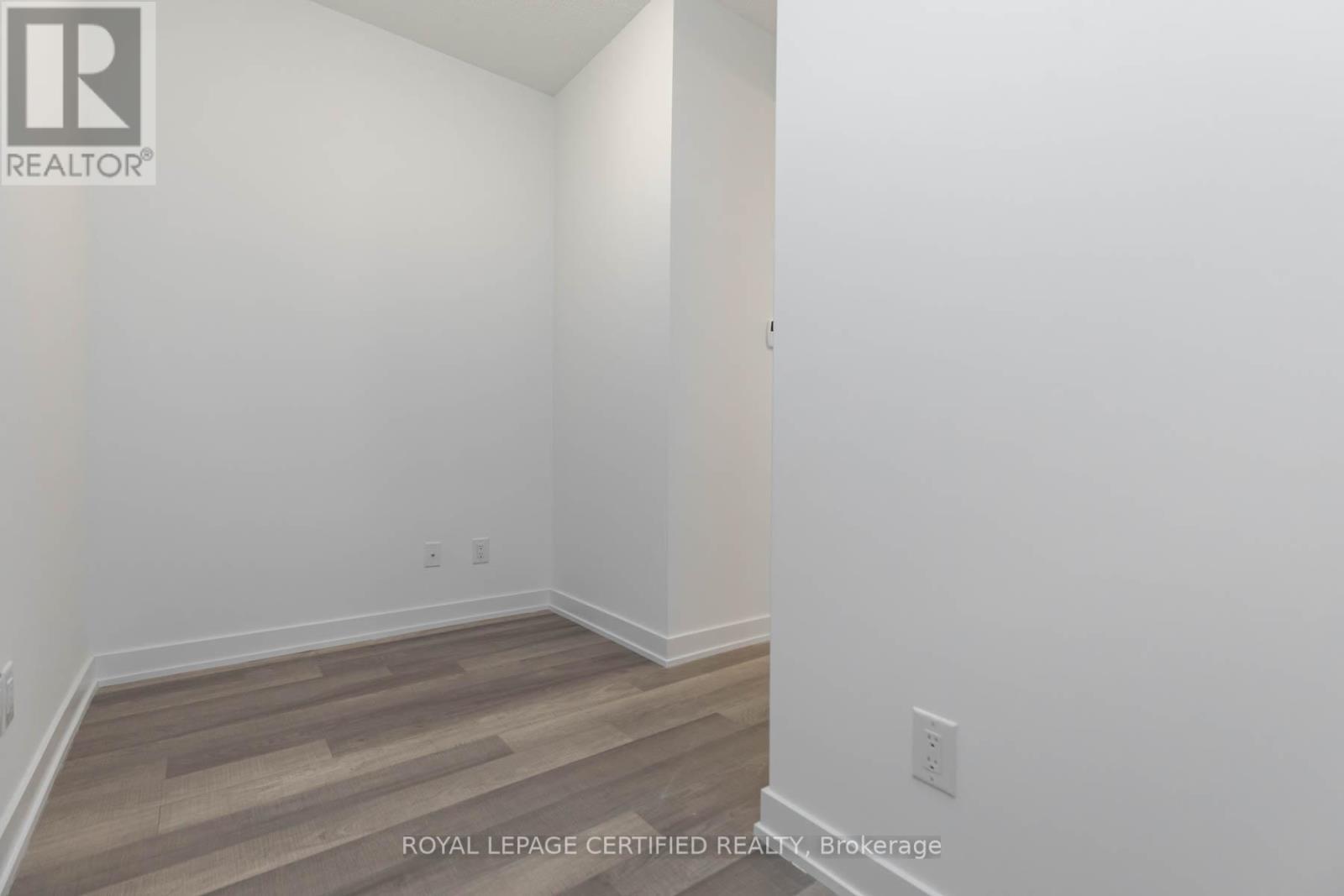 909 - 1603 Eglinton Avenue W, Toronto, Ontario  M6E 0A1 - Photo 21 - C13547154