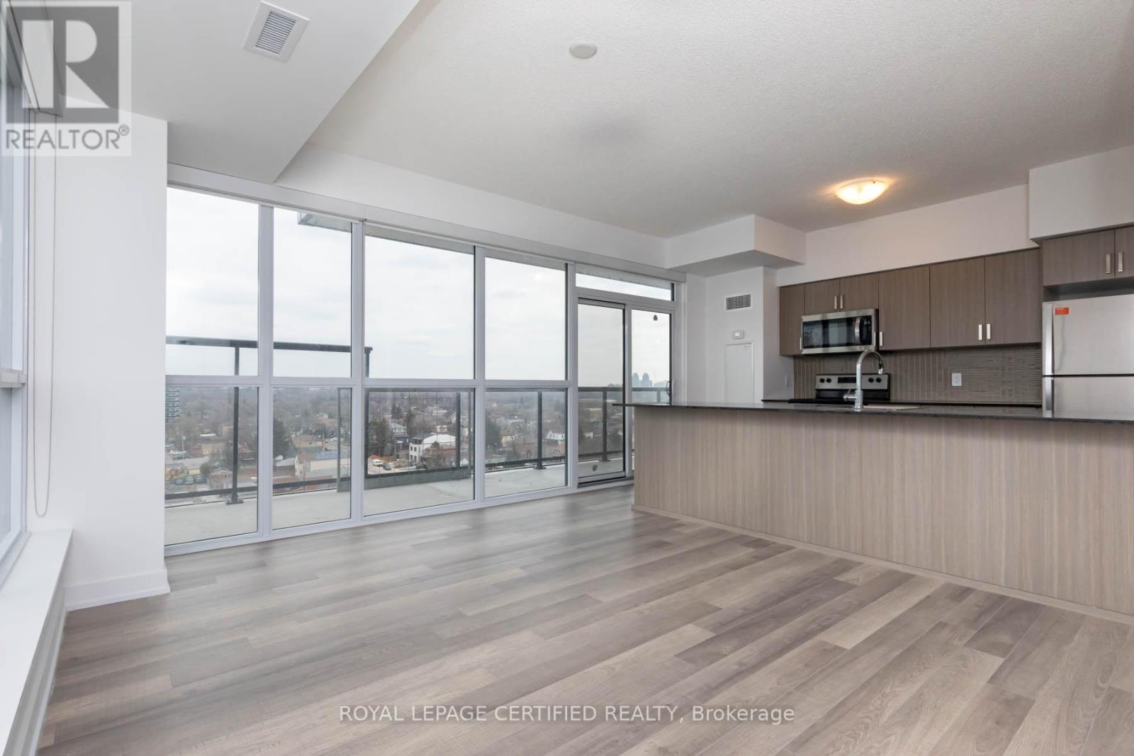 909 - 1603 Eglinton Avenue W, Toronto, Ontario  M6E 0A1 - Photo 5 - C13547154
