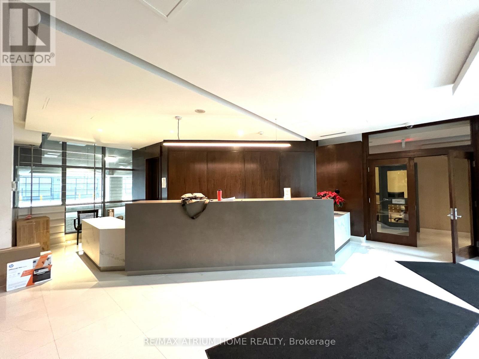 905 - 410 Queens Quay W, Toronto, Ontario M5V 3T1 - Photo 2 - C13547170