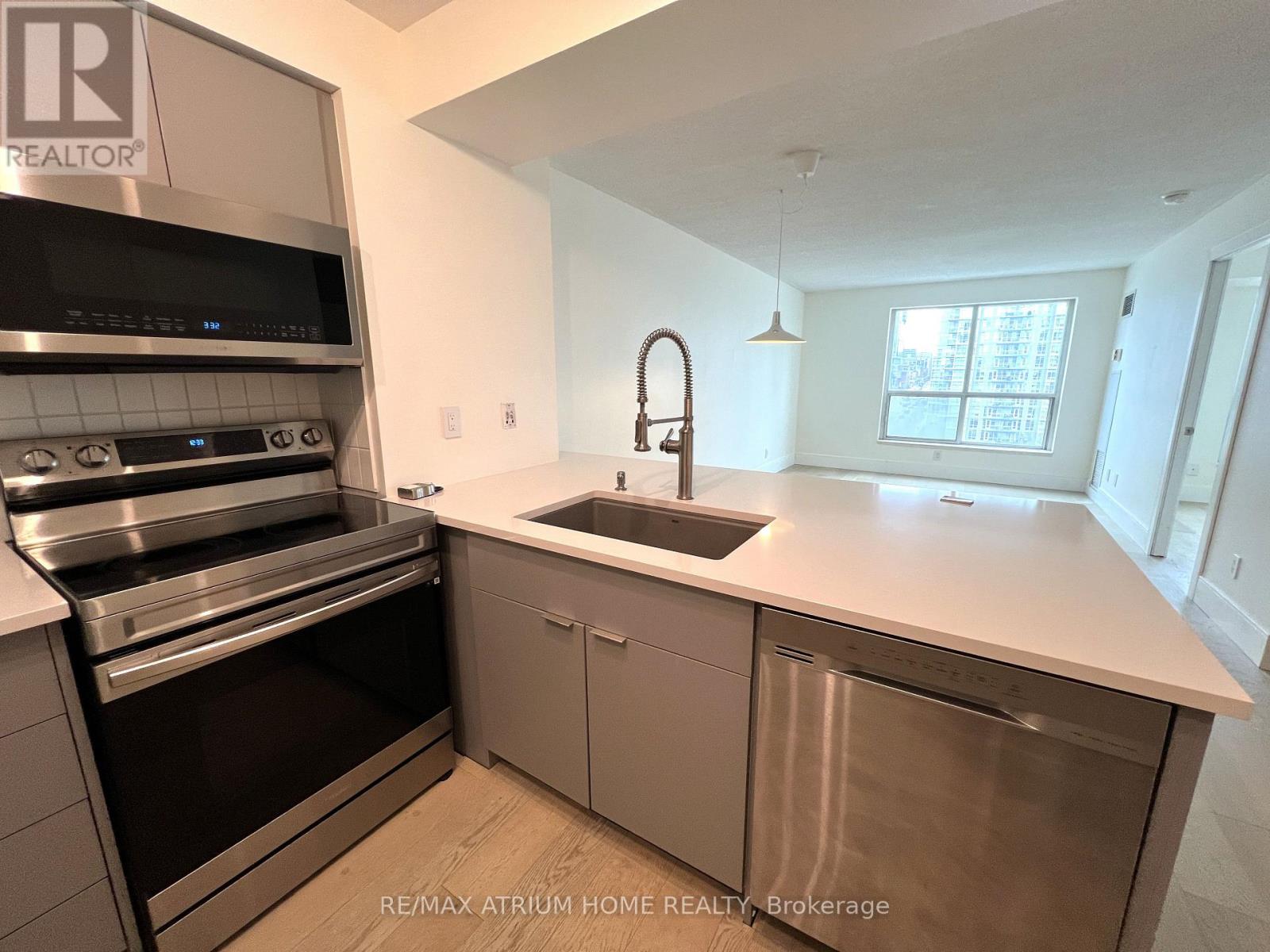 905 - 410 Queens Quay W, Toronto, Ontario M5V 3T1 - Photo 5 - C13547170