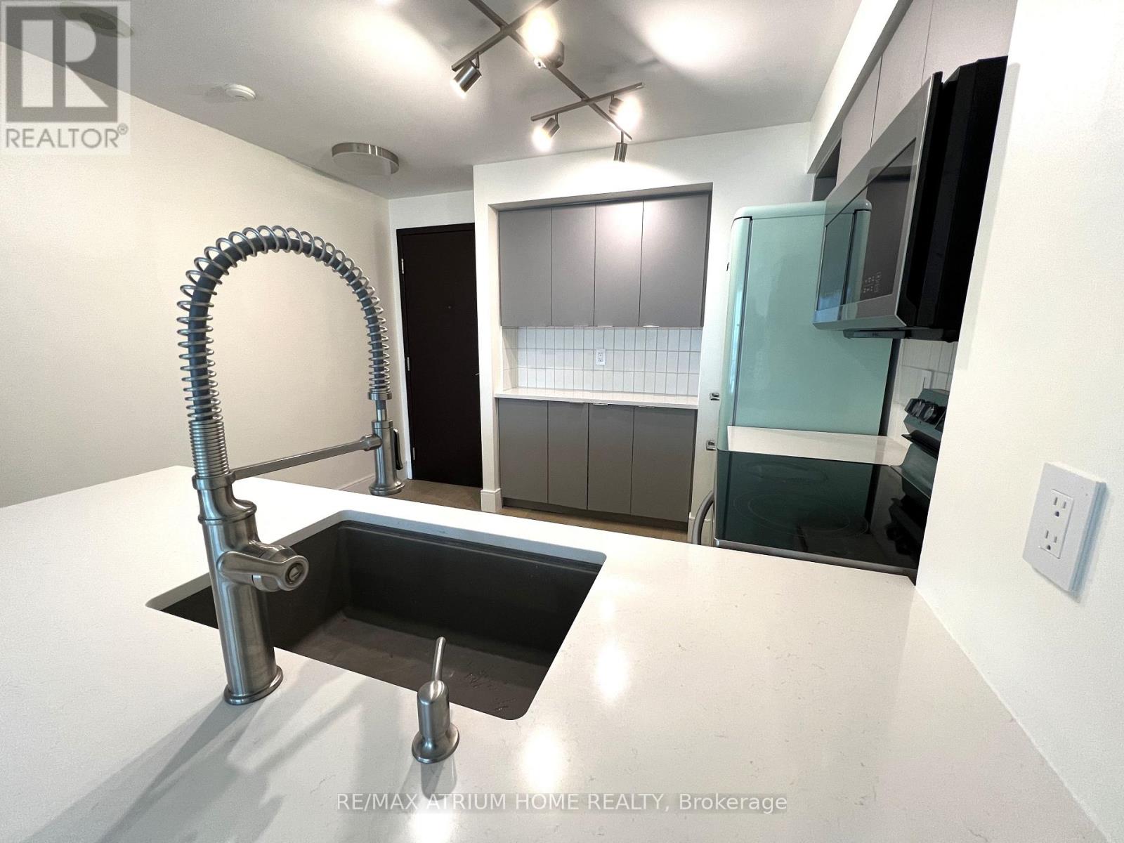 905 - 410 Queens Quay W, Toronto, Ontario M5V 3T1 - Photo 9 - C13547170