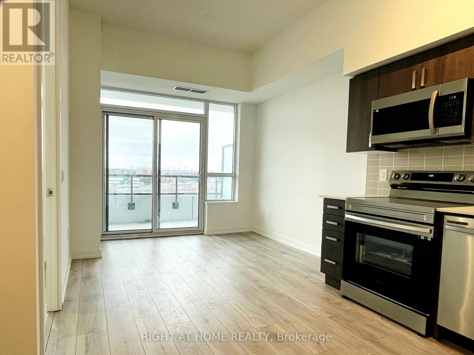 707 - 1455 Celebration Drive, Pickering, Ontario  L1W 1L8 - Photo 6 - E13547134