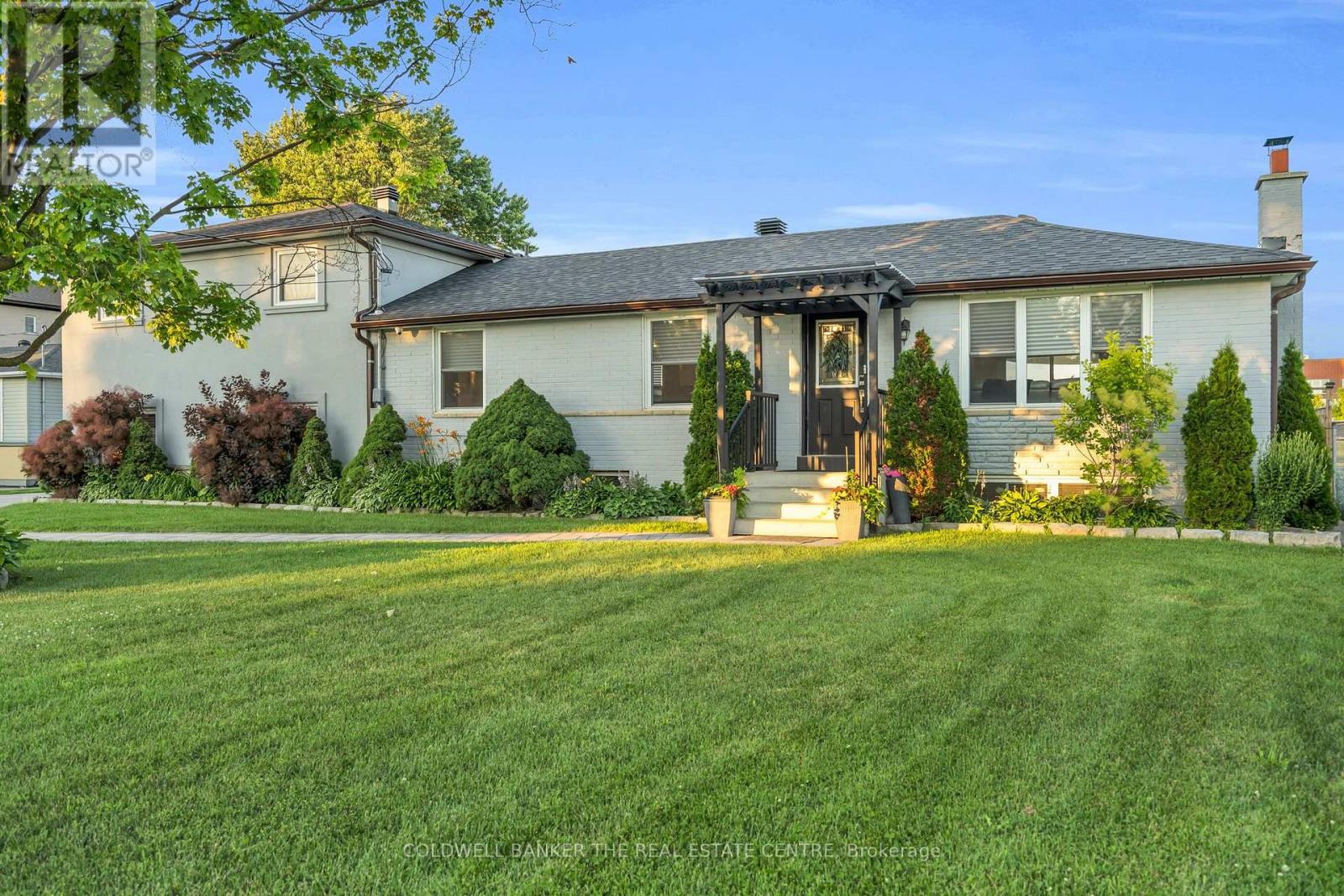 683 Simcoe Road, Bradford West Gwillimbury, Ontario  L3Z 4B4 - Photo 2 - N13547112