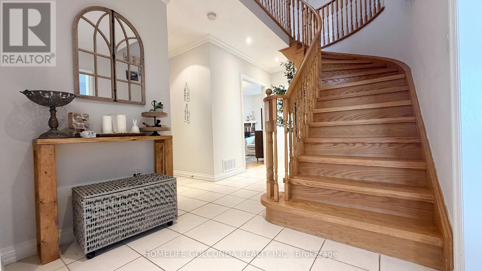 95 Owl Ridge Drive, Richmond Hill, Ontario  L4S 1R1 - Photo 3 - N13547202