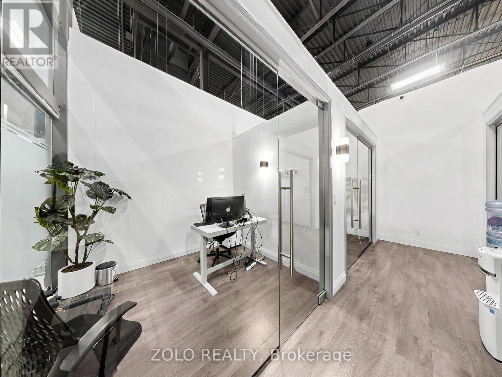 D (350) - 7250 Keele Street, Vaughan, Ontario  L4K 1Z8 - Photo 4 - N13547210