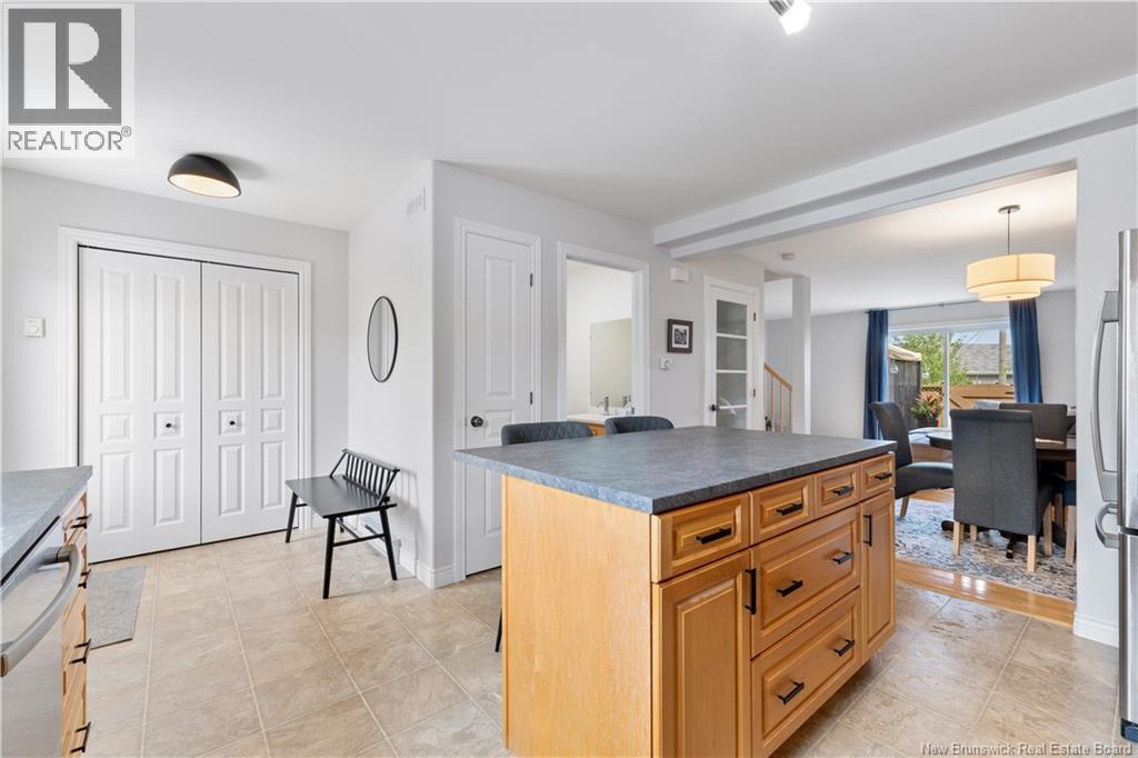 233 Damien, Dieppe, New Brunswick  E1A 5N9 - Photo 5 - NB143765