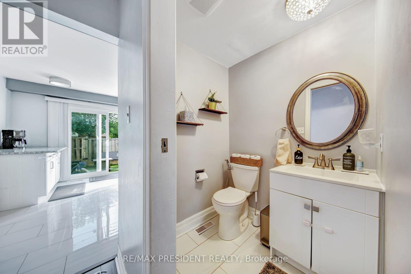 9 - 7080 Copenhagen Road, Mississauga, Ontario  L5N 2C9 - Photo 4 - W13547136