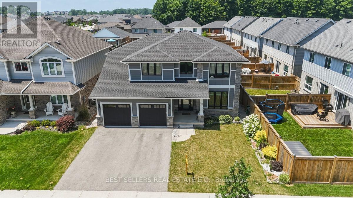 22 WEIR CRESCENT, St. Thomas, Ontario