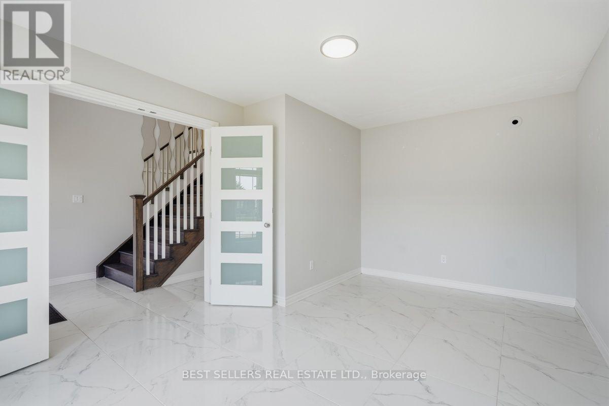 22 Weir Crescent, St. Thomas, Ontario  N5R 0L7 - Photo 22 - X13547124