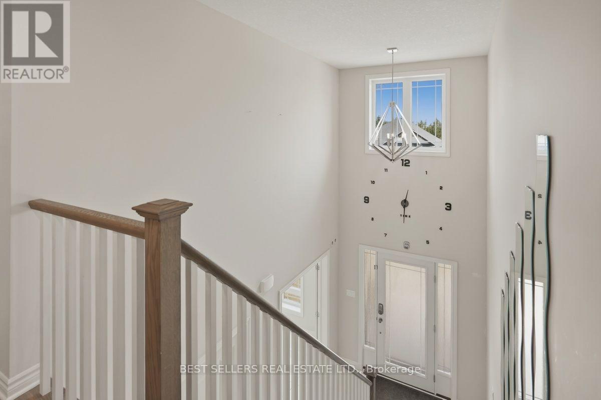 22 Weir Crescent, St. Thomas, Ontario  N5R 0L7 - Photo 25 - X13547124