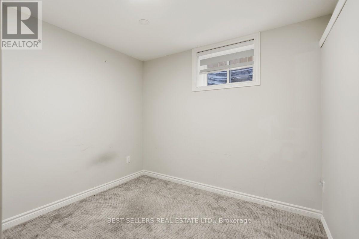 22 Weir Crescent, St. Thomas, Ontario  N5R 0L7 - Photo 44 - X13547124