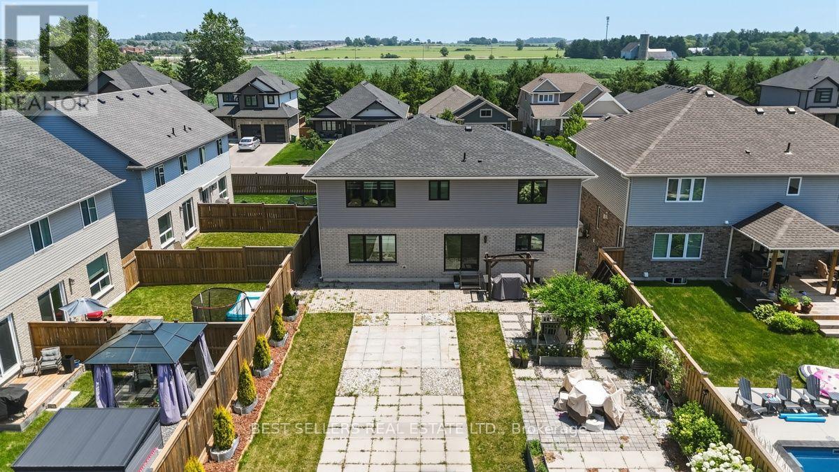 22 Weir Crescent, St. Thomas, Ontario  N5R 0L7 - Photo 48 - X13547124