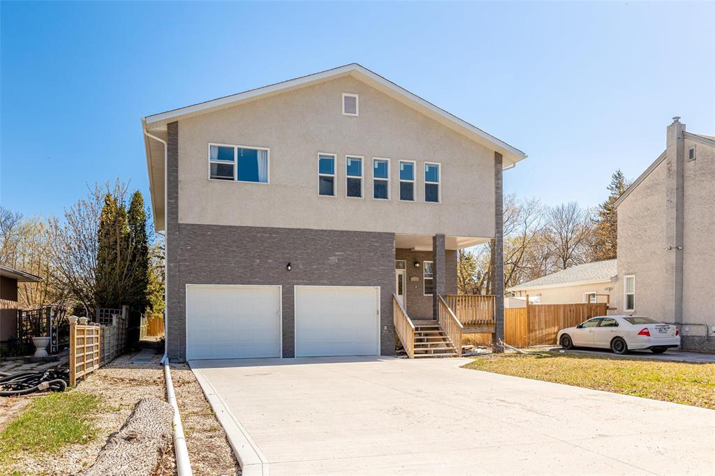 614 Pasadena Avenue Winnipeg Manitoba Canada R3T2S9 1