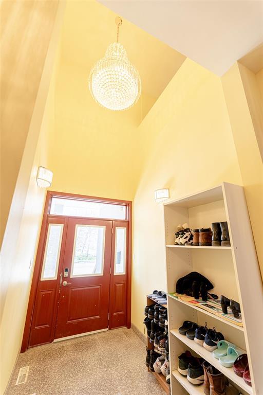 614 Pasadena Avenue Winnipeg Manitoba Canada R3T2S9 2