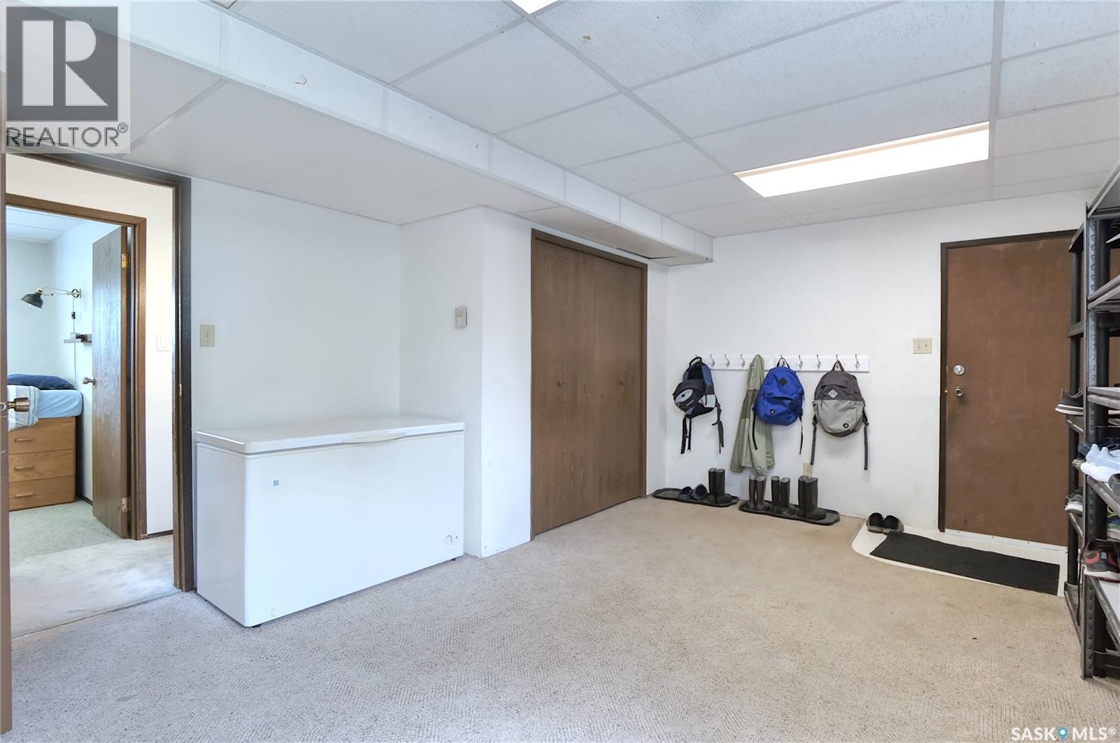 5 Shaw Place, Assiniboia, Saskatchewan  S0H 0B0 - Photo 25 - SK042140