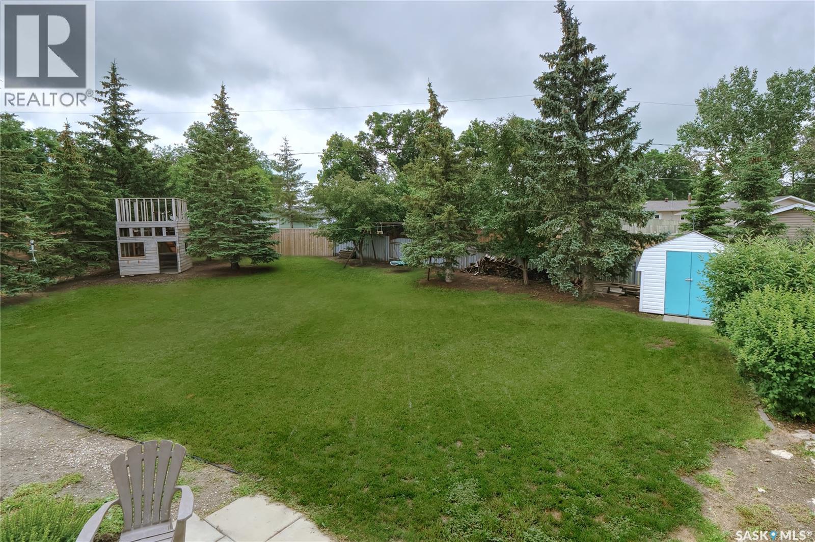 5 Shaw Place, Assiniboia, Saskatchewan  S0H 0B0 - Photo 34 - SK042140