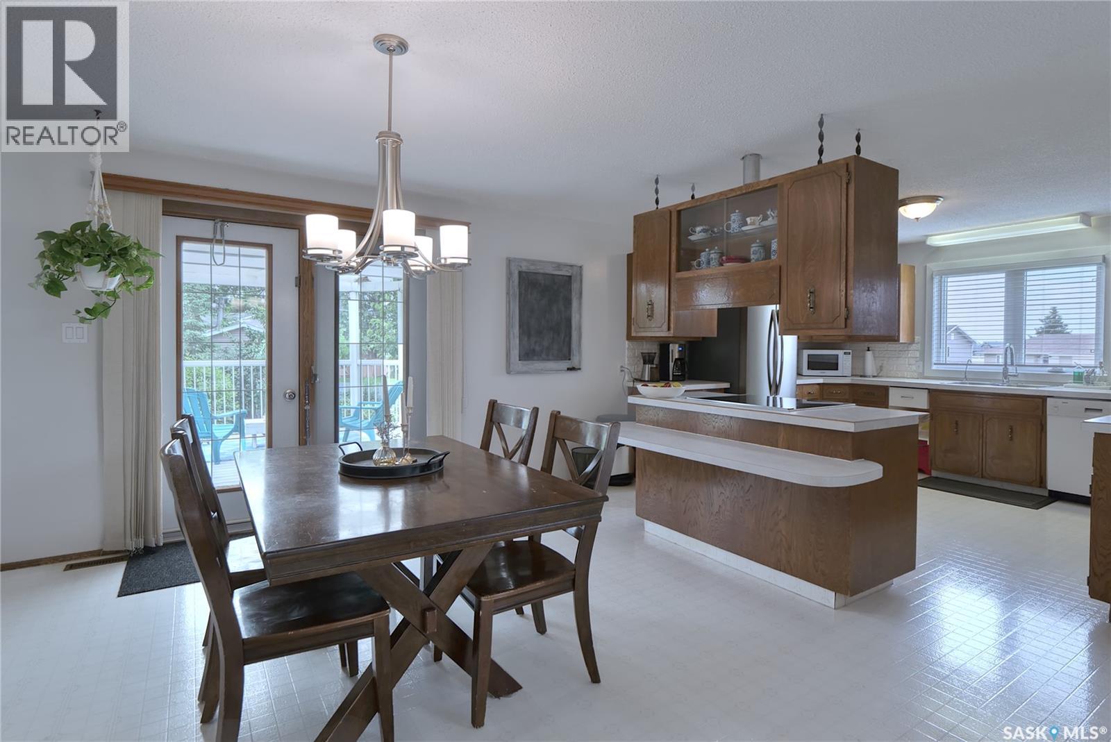 5 Shaw Place, Assiniboia, Saskatchewan  S0H 0B0 - Photo 6 - SK042140